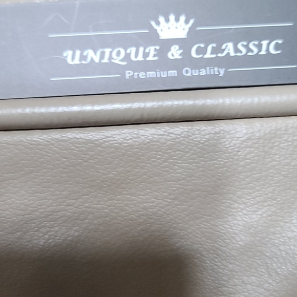 Unique & Classic NWT halter style red swim top XXL - Picture 4 of 5